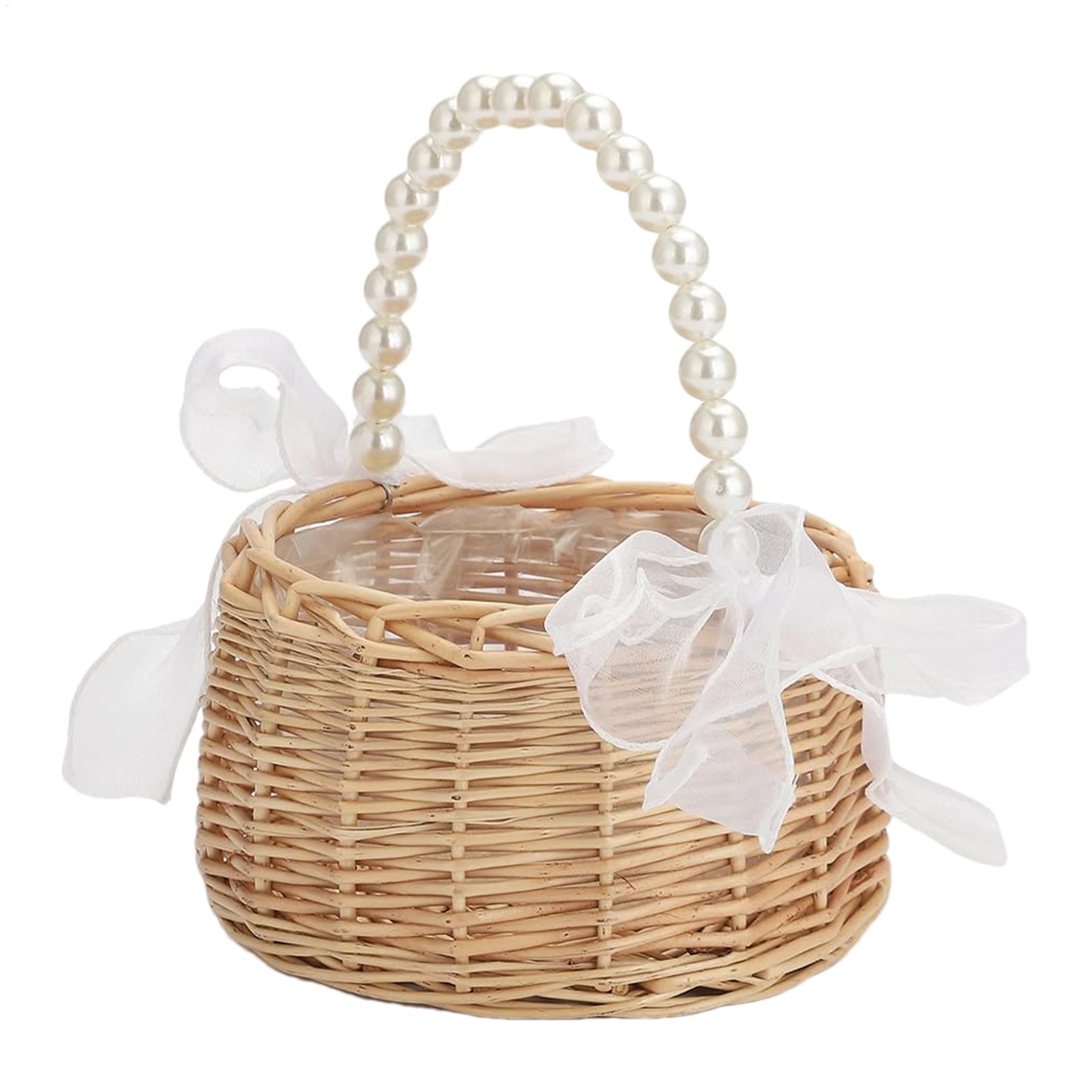 Wedding Hampers - Satu keranjang bunga rotan anyaman dengan